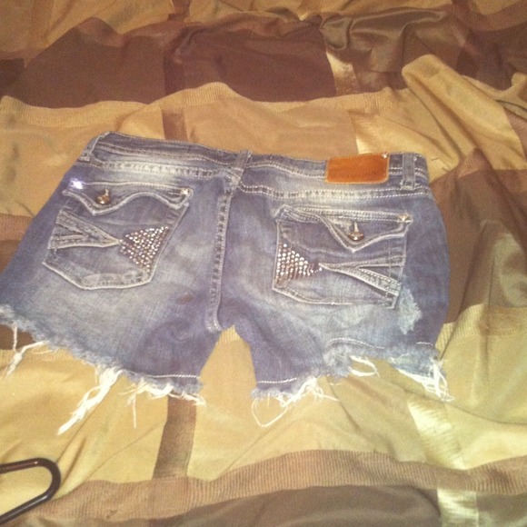 Shorts - Picture 2 of 2