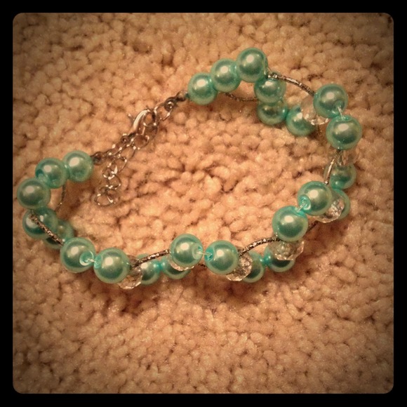 🚫SOLD🚫🔅FREE with purchase🔅Bracelet