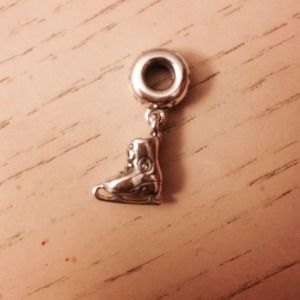 Authentic pandora ice skate charm