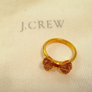 Jcrew gold bow ring in large