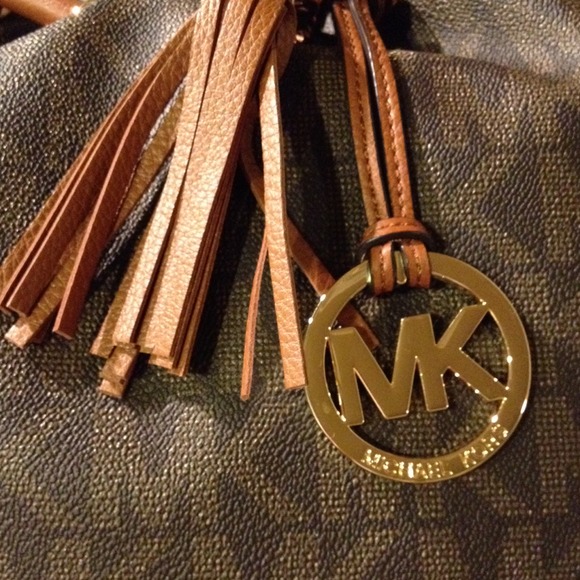 💖💖💖AUTHENTIC MICHAEL KORS💖💖💖 - Picture 2 of 4