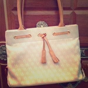D&B off white handbag