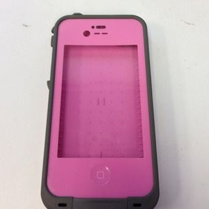 I'm selling this because I have a iPhone 5 now