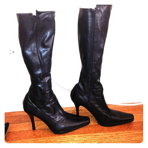 Knee high black boots from bakers. Sz 11. - Picture 1 of 4