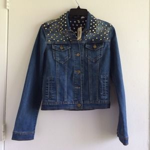 Reduced! Brand new, Forever 21 Denim detail jacket