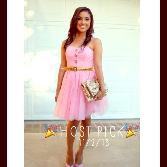 🎉HP🎉🎀 Betsey Johnson Bow-Tiful Sequin Clutch 🎀