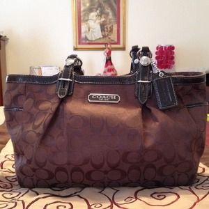 ***SOLD***!!! Authentic brown Coach handbag