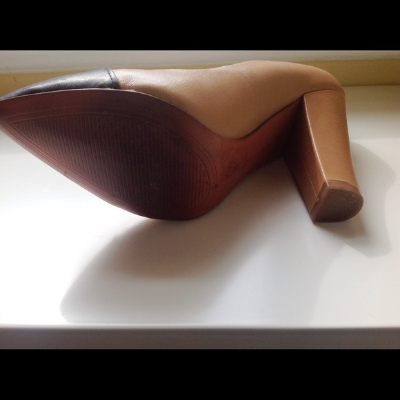 Zara Accessories - Zara tan and black pumps Zara Accessories - Zara tan and black pumps