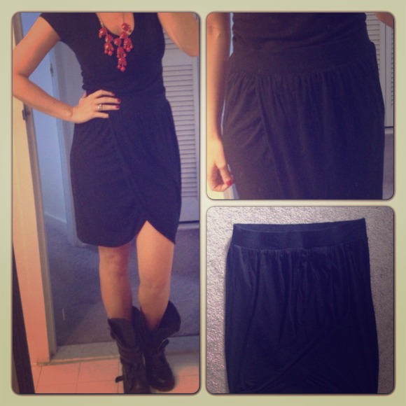 ✴SOLD - Asymmetrical Black Skirt