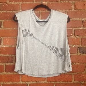 ❌SOLD IN BUNDLE❌Distressed Crop Top