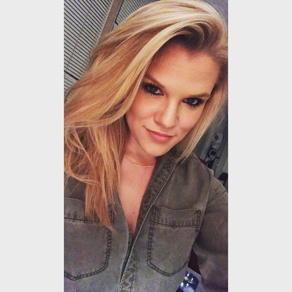 Meet your seller Jessie Louise! - Picture 4 of 4