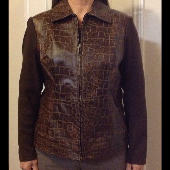 NCompany Jackets & Blazers - Like New!  Brown Leather Jacket with Knit Sleeves