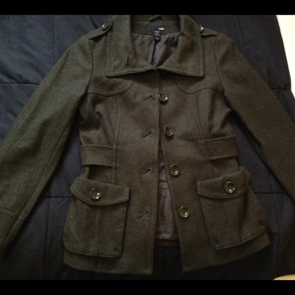 ❌SOLD❌ !! Olive green H&M peacoat 👌.
