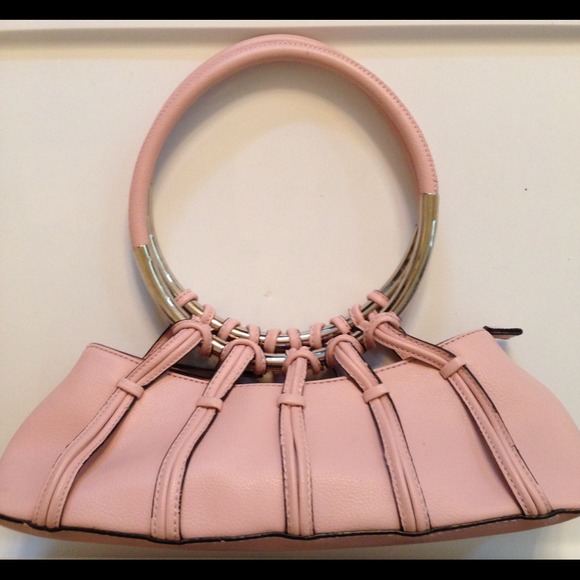 🎈🎈SOLD!!🎈Fun light pink handbag!