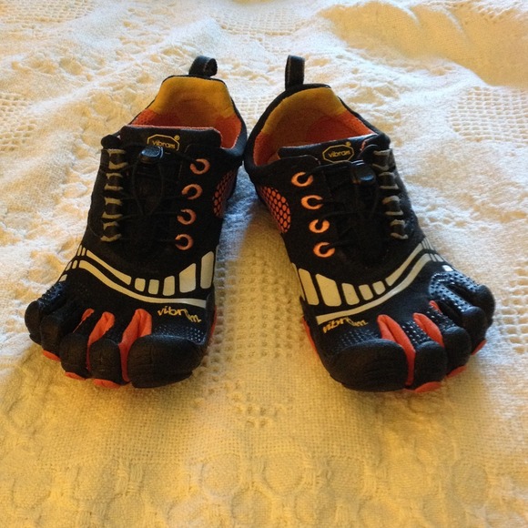 Vibram KMD Sport LS fivefingers fitness shoes.