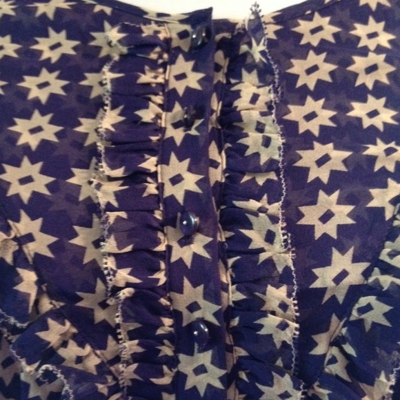 ๐ซSOLD๐ซ ๐HP๐ Libelle Top - Gaucho Star Navy Top - Picture 3 of 4