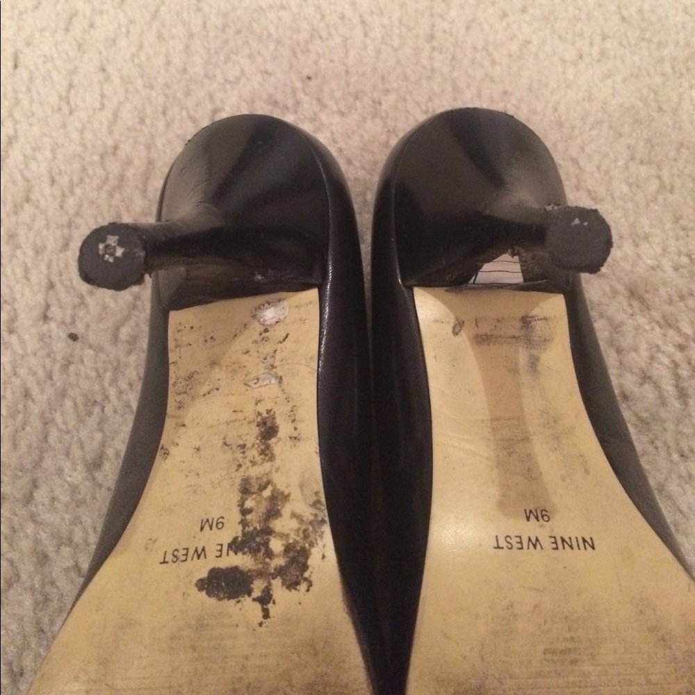 Nine West Black Peep Toe Heels - Picture 5 of 6