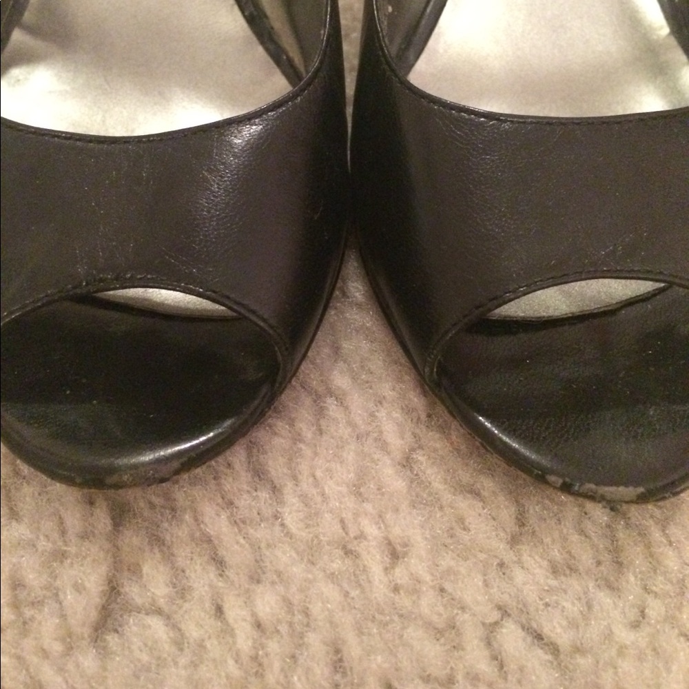 Nine West Black Peep Toe Heels - Picture 6 of 6