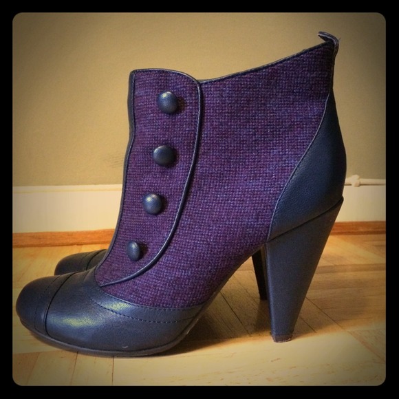 Purple tweed booties