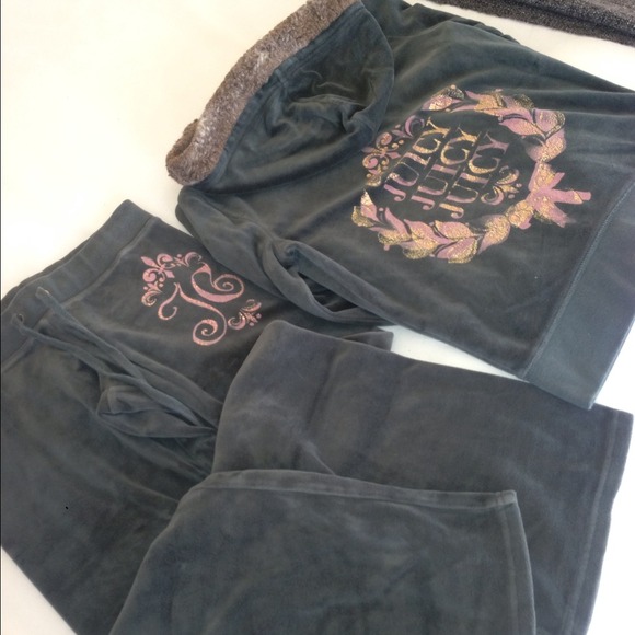 ❌SOLD❌Juicy couture forest green velour jumpsuit