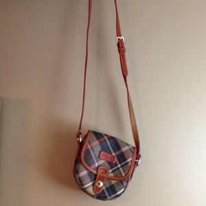 Dooney & Bourke bag