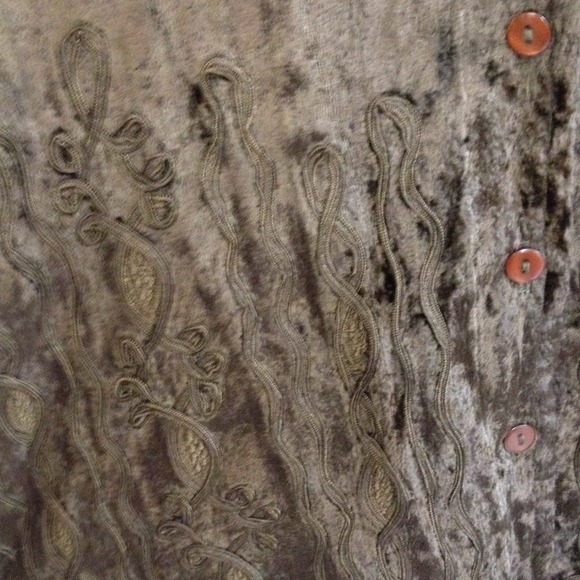 Beautiful brown embellished jacket - Picture 3 of 4