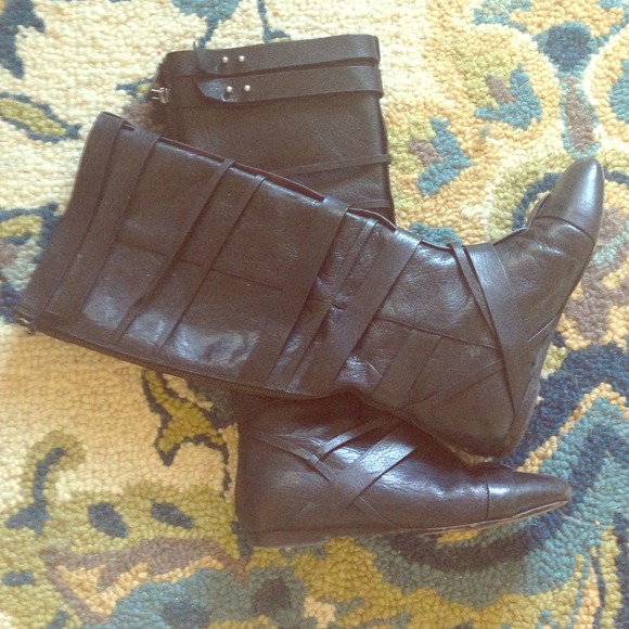 🌟reduced🌟 Black leather botkier brand boots