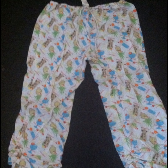 Old Navy Cocktail print PJ capri