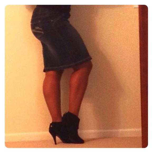 Denim Pencil Skirt with Embellished Pockets