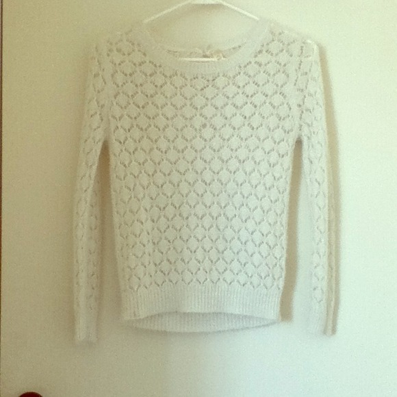 REDUCED PRICE⭐⭐⭐Cream sweater
