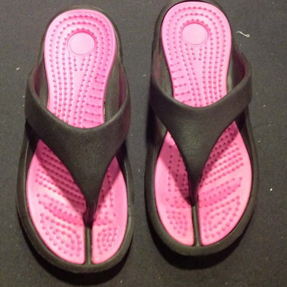 Like crocs