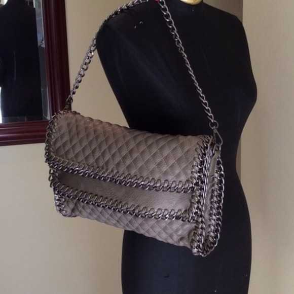 Quilted Chain Purse - Picture 2 of 4