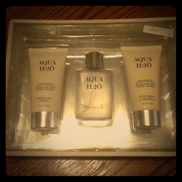 **SOLD** Bundle **Fragrance Set