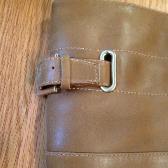 Kelsi Dagger Brown Heeled Boots - Picture 3 of 4