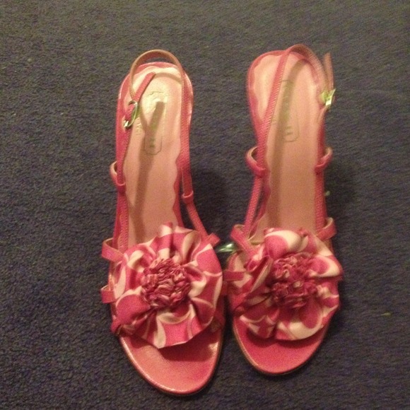 Pink shoes