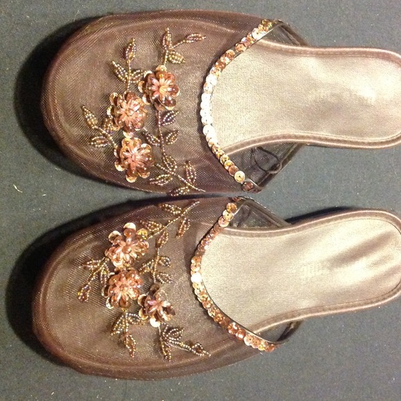 Bronze slip on shoes