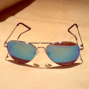 Aviator sunglasses, ocean blue lens