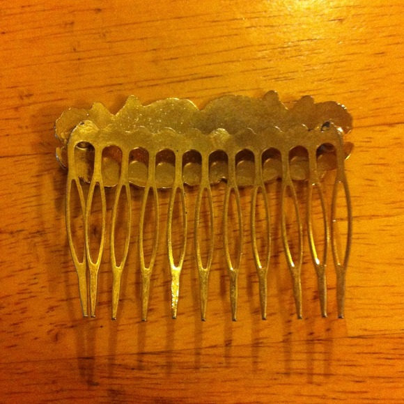 Enamel heir cumb - Picture 2 of 2