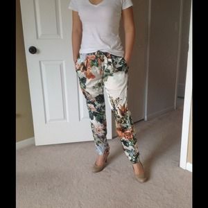 Flower silky pants - SOLD