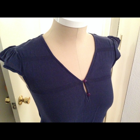 REDUCED PRICE: Unique Navy Top - Picture 2 of 4