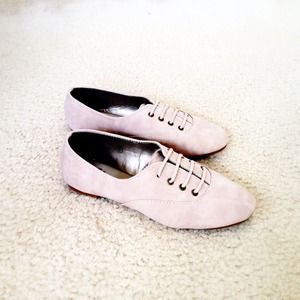 NWOT Taupe Lace Oxfords - 6