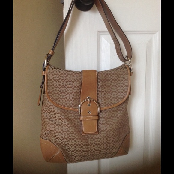 Vintage Coach Shoulder/Crossbody Bag