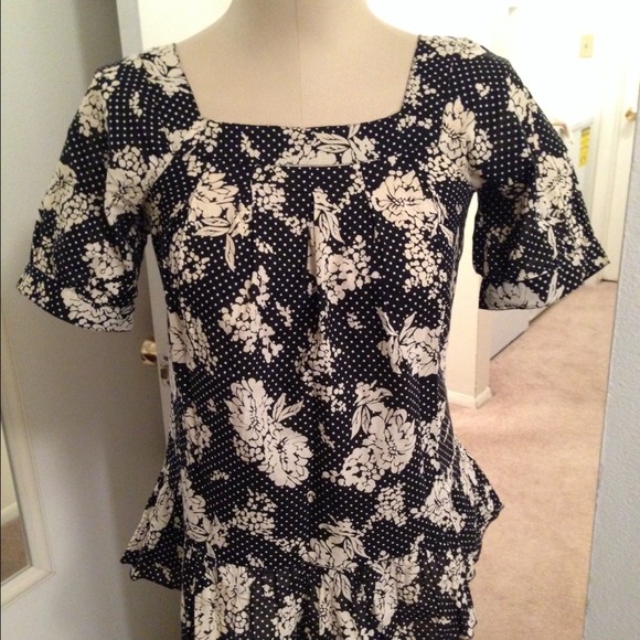 Floral Square Neck Top - Picture 1 of 4
