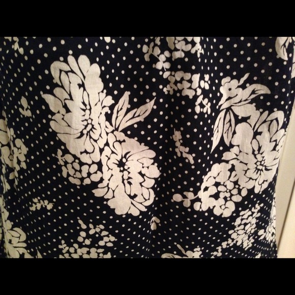 Floral Square Neck Top - Picture 3 of 4