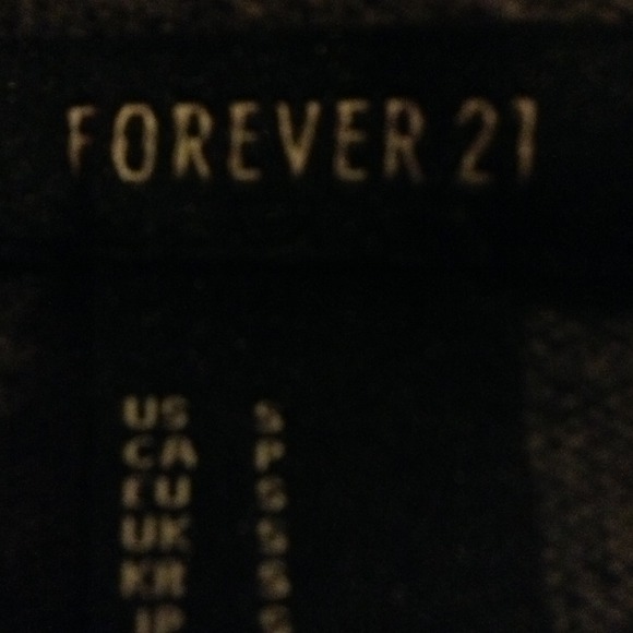 Sweater - Picture 3 of 3