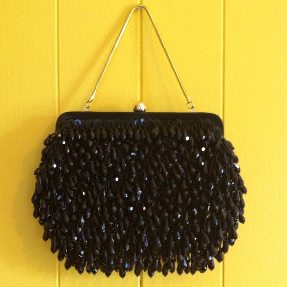 Betsey Johnson Handbags - NWT Betsey Johnson "Flapper Girl" Evening Bag