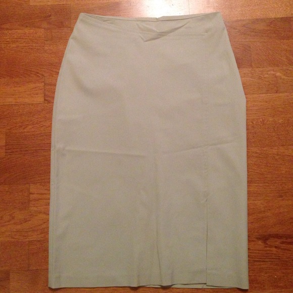 🚫BUNDLED🚫 Arden B skirt