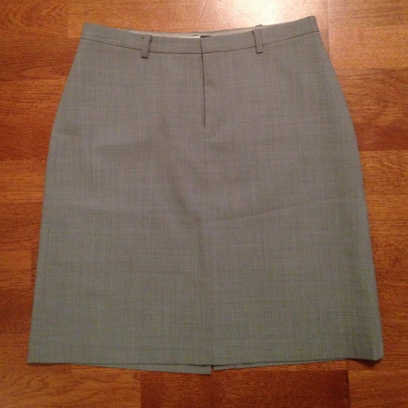 🚫 BUNDLED SOLD🚫 Gap skirt