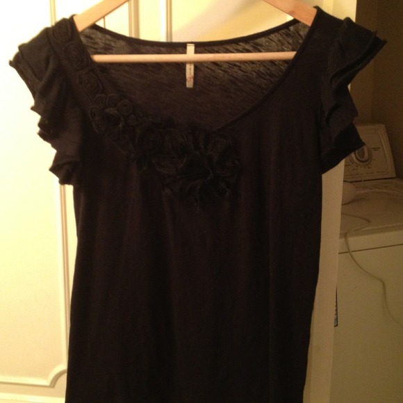 Olivia Moon Black shirt sz small