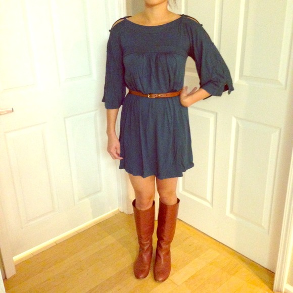 SOLD - Teal BCBG Casual Dress